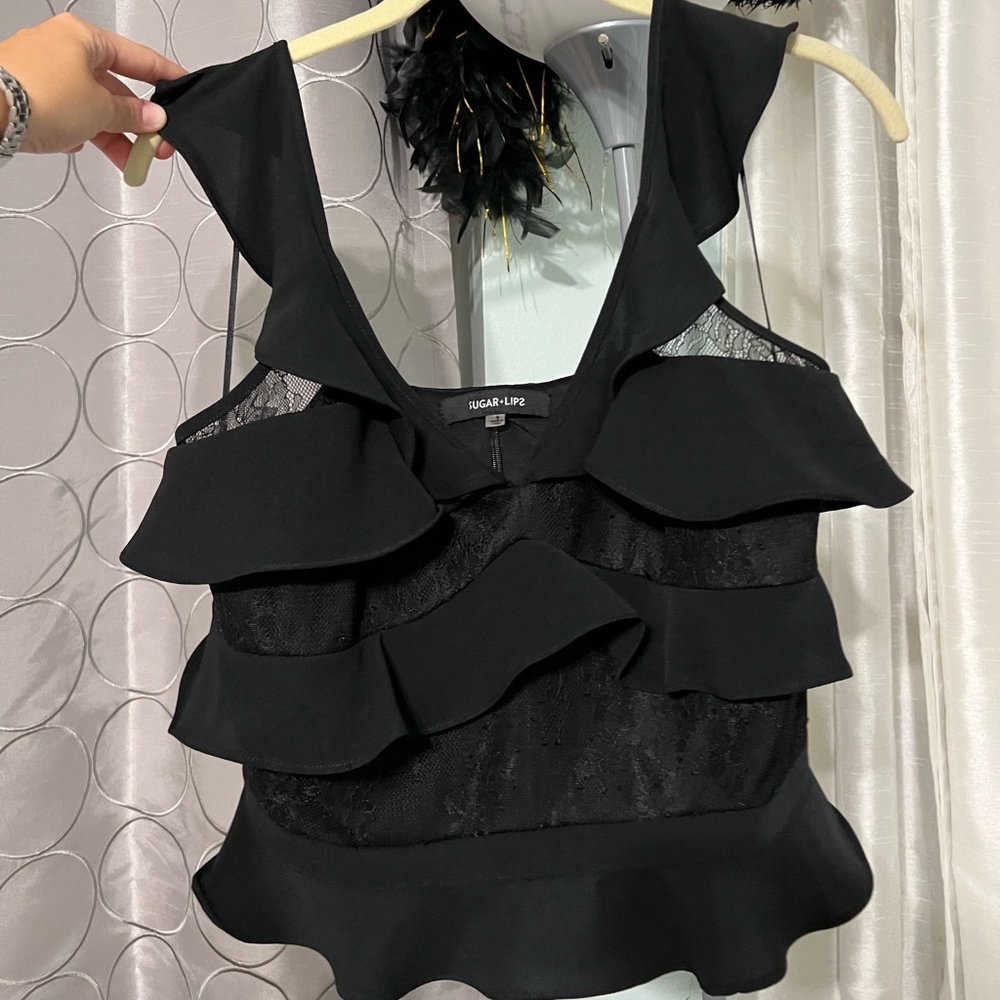 Sugar Lips Black Ruffle/Lace Top Size S